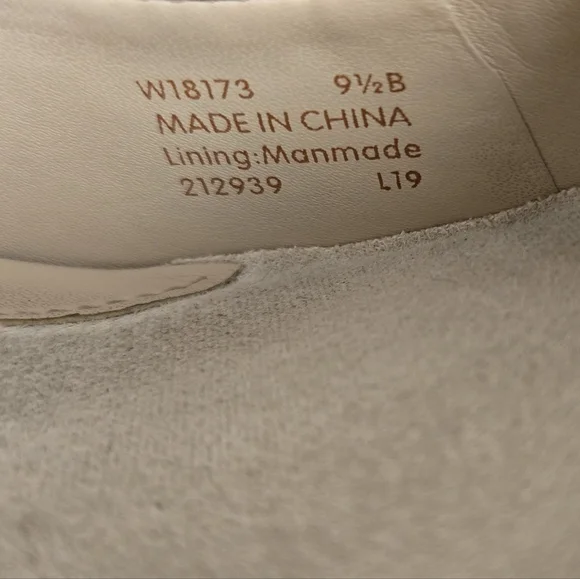 Cole Haan Classic Black Heels - Picture 10 of 11